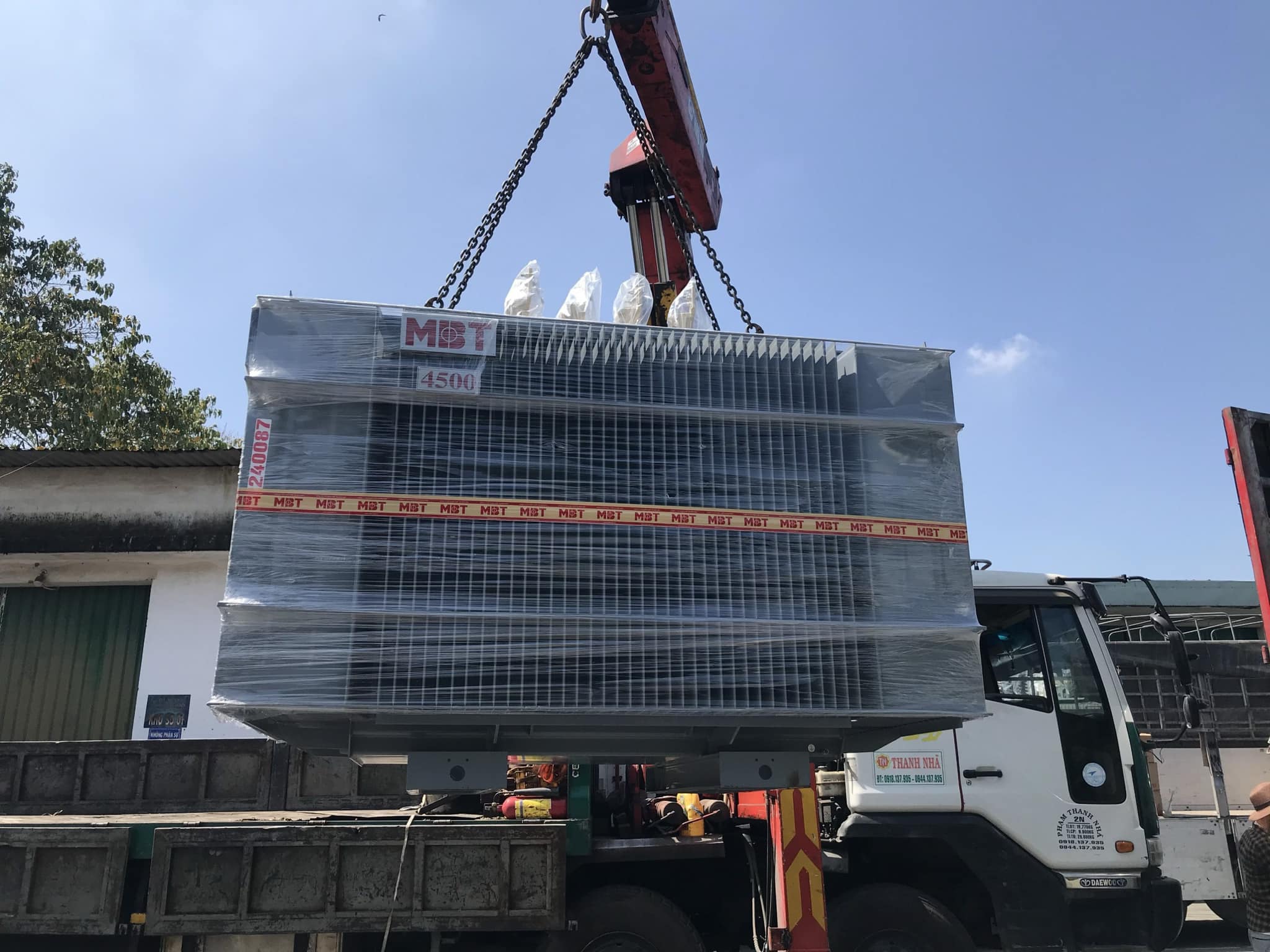 Có Nên Chọn Máy Biến Áp Lực Giá Rẻ?