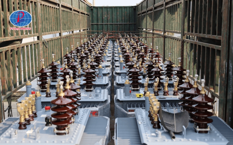 Vì sao đại lý và chủ hộ nên chọn máy biến áp kiểu kín