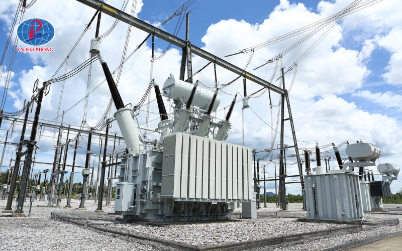 So sánh máy biến áp dầu và máy biến áp khô